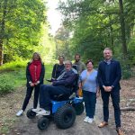 Elektrische rolstoel beschikbaar voor wandelingen in Beisbroek